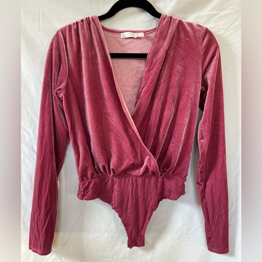 Elegant Velvet Wrap Bodysuit - Pink
